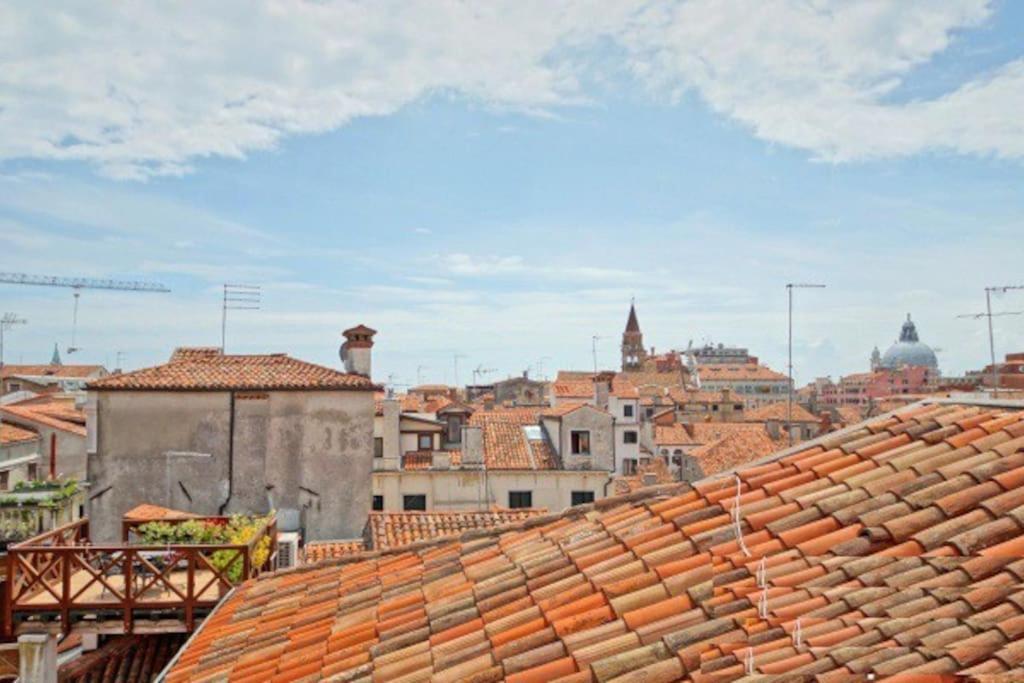 Апартаменти On The Roofs To Piazza San Marco - Venezia Екстер'єр фото